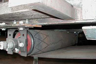 寧夏利工輥輪自動(dòng)糾偏器現(xiàn)場圖